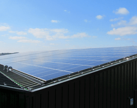 Premium bottled water producer installs UK’s first ABB PVS-100 solar inverter