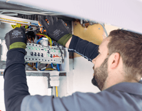 Schneider Electric Launch Easy9 Compact Consumer Unit